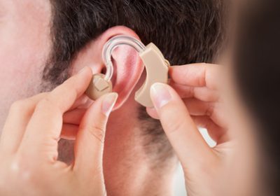 Des prothèses auditives de bonne qualité désormais sans reste à charge