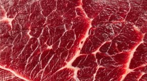 Au restaurant, vous devez pouvoir connaître l’origine de la viande dans votre assiette